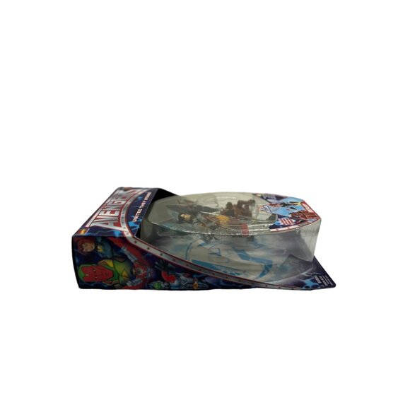 Avengers United They Stand Wasp 1999 Toybiz 5 1/2" Action Figure New in Box - Picture 4 of 8